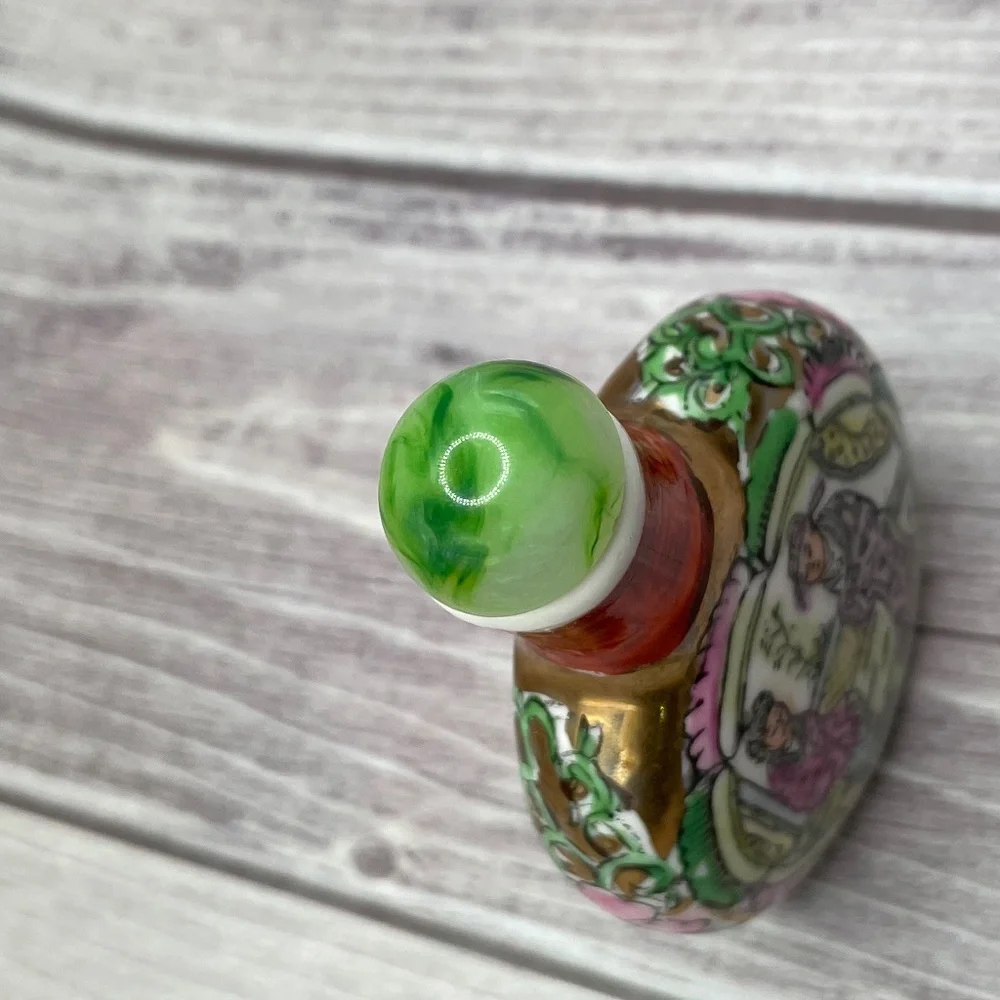 Vintage Chinese Painted Snuff Bottle - Picture 7 of 12